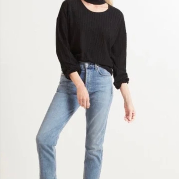 NWT -  Chaser Mock Cutout Top - Picture 6 of 16